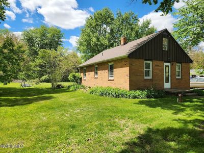 2048 S Berkey Southern Rd, Swanton, OH, 43558