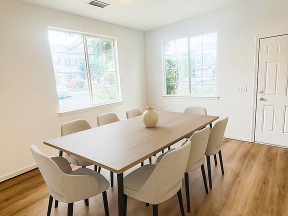 Dining Area - Digitally Staged