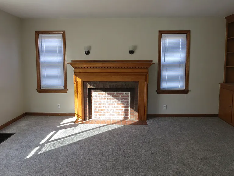 293 Tenney Ave — Photo 33