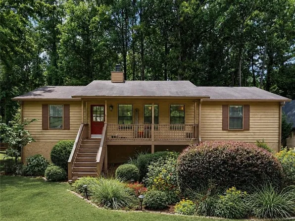 4470 S Springwood Dr SW, Smyrna, GA 30082