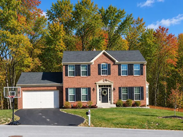 32 Shaw Pl, Shepherdstown, WV 25443