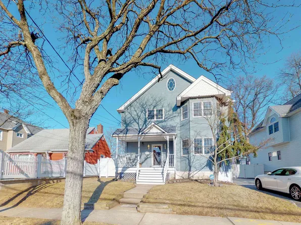 363 Sleight Avenue image 1 of 28