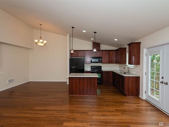 5th image of 6316 Park St E