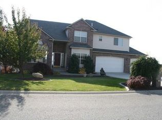 8722 E Redwood Ln, Spokane, WA 99217