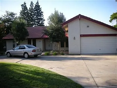 2792 W Dovewood Ln photo 1