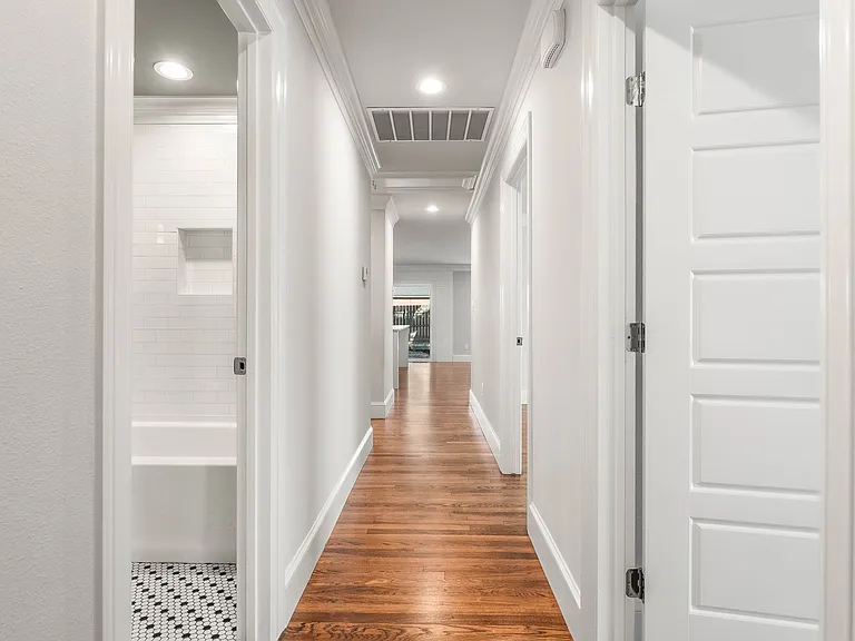 29011 Woodland Dr — Photo 42