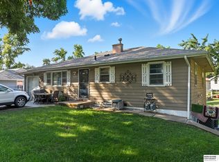 7518 Blondo St, Omaha, NE 68134