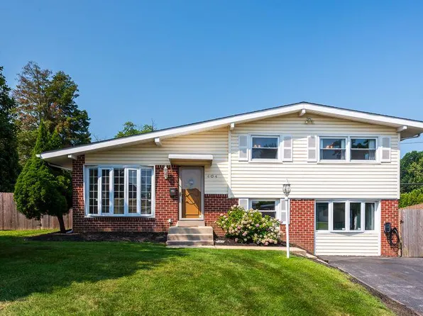 404 Lyndhurst Dr, Broomall, PA 19008