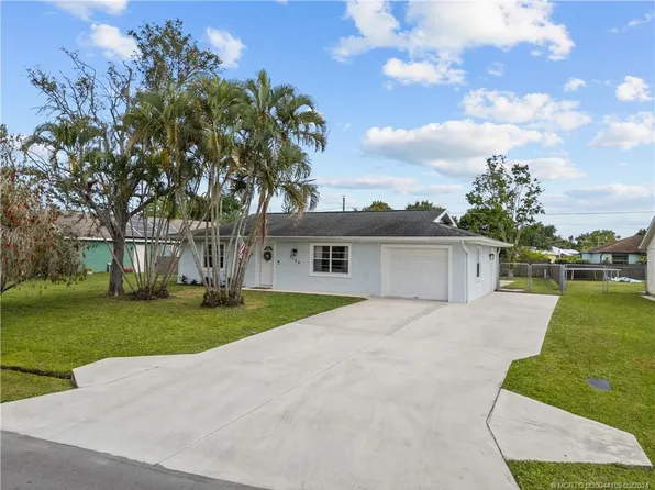 2129 SE Holland St, Port Saint Lucie, FL 34952