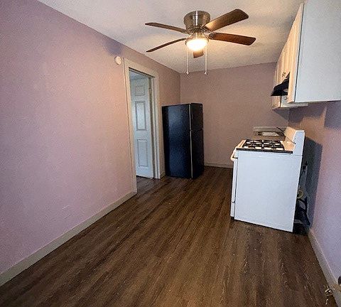 3rd image of 2308 Harlem St #11131327