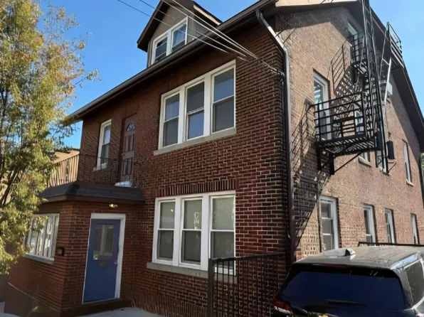 610 Gregory Avenue image 1 of 17