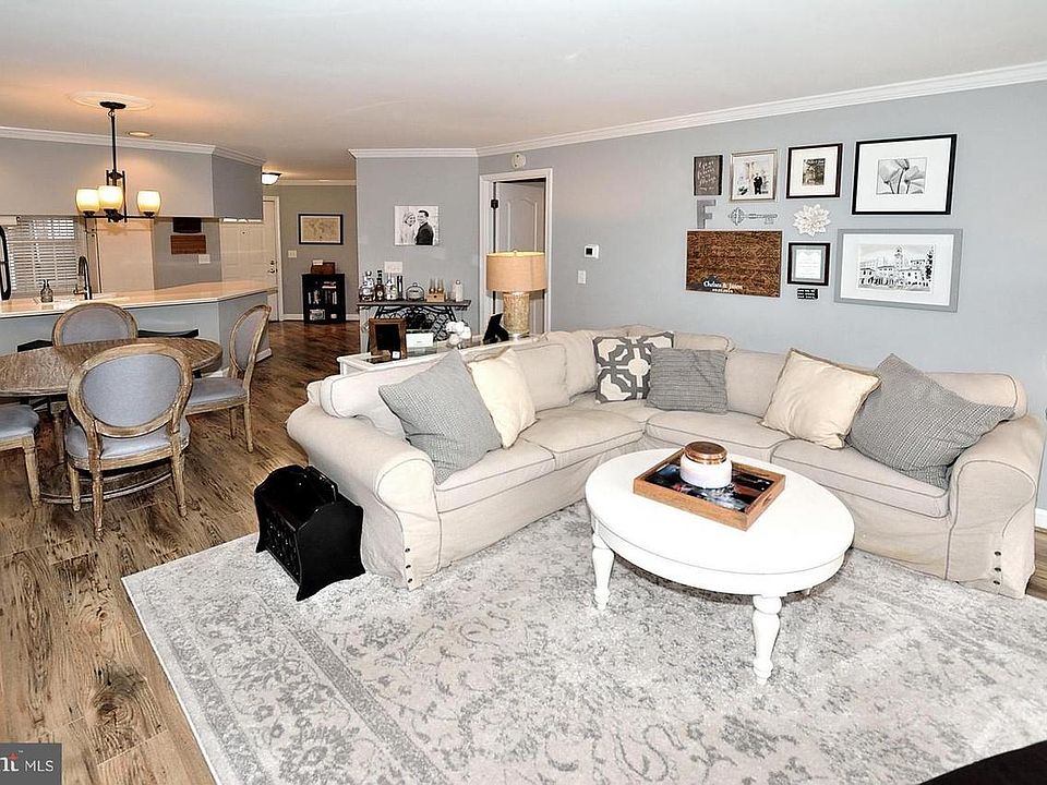1st image of 6940 Fairfax Dr Unit 304