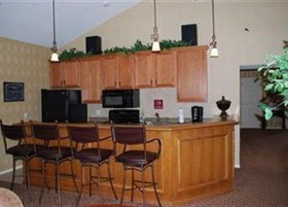 3rd image of 1507 Stoney Run Cir #1507