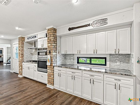 5th image of 413 Salisbury Ln