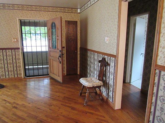 Front Door to Living Rm