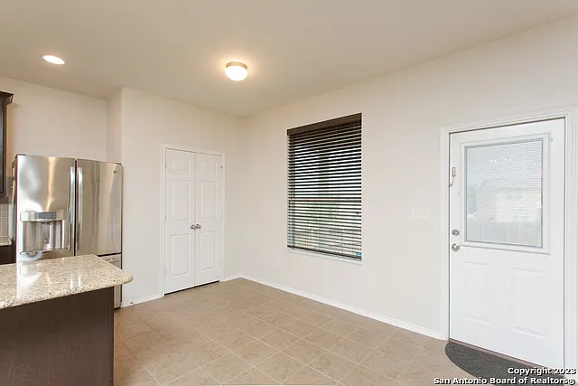 9342 Fisherman Prt — Photo 6