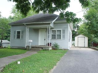 1104 Ferry St, Metropolis, IL 62960