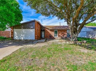 5513 Gates Dr, The Colony, TX 75056