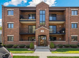 7925 W 90th St APT 3B, Hickory Hills, IL