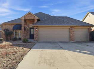 4900 Cypress Lake Dr, Norman, OK 73072