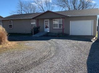 817 S 200th St, Pittsburg, KS 66762