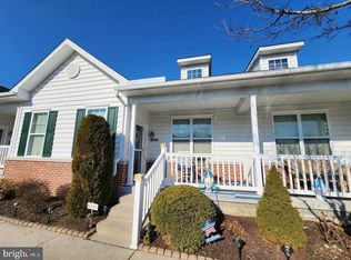 15002 Dahlia Dr, Philadelphia, PA 19116