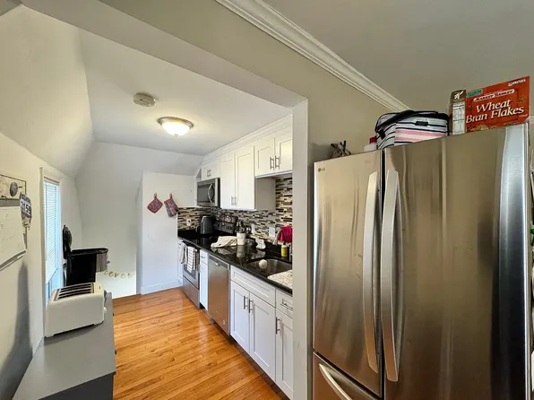 23 4th St, Medford, MA