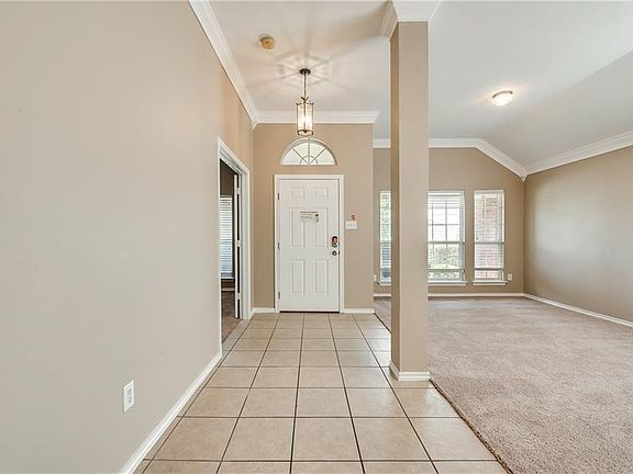 2nd image of 4404 Southbend Dr