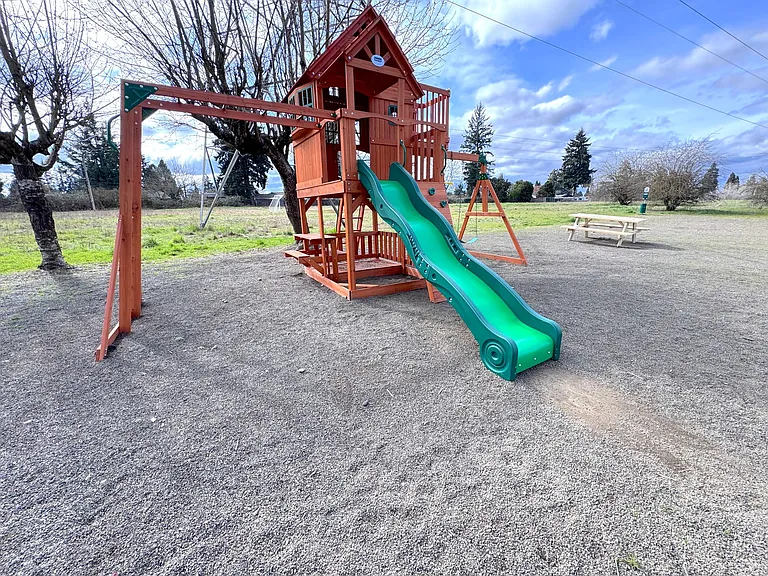 Cedar Lane — Photo 10