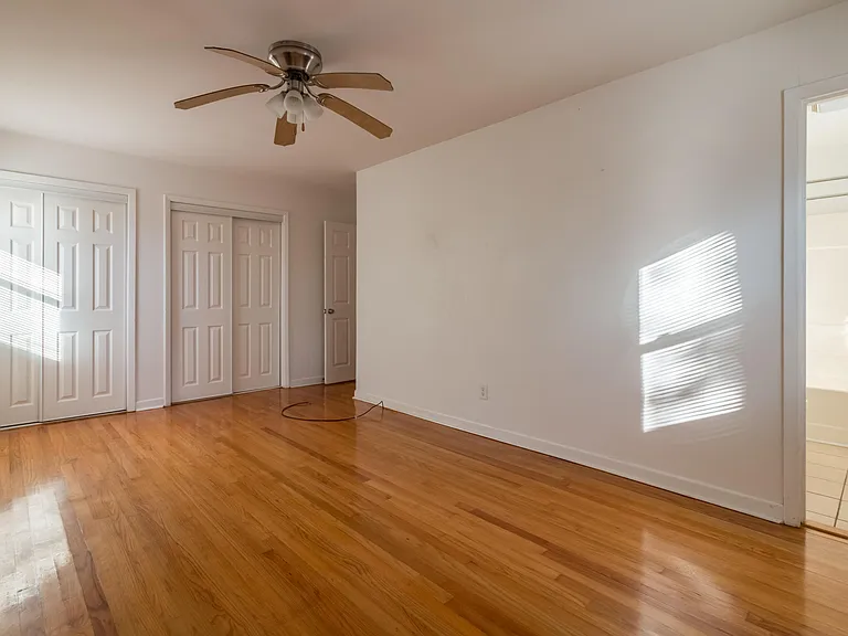 206 Marion Ct — Photo 11