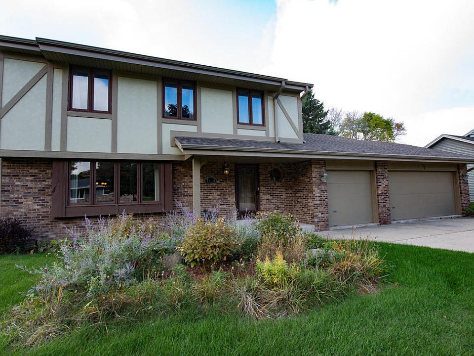 1st image of 7953 W Coventry Dr