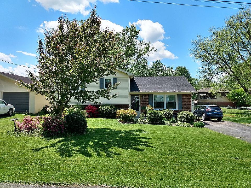 2nd image of 711 Filray Ct