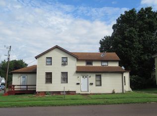 123 W Peru St, Princeton, IL 61356