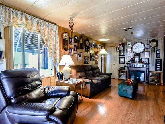 4th image of 253 El Bosque Dr
