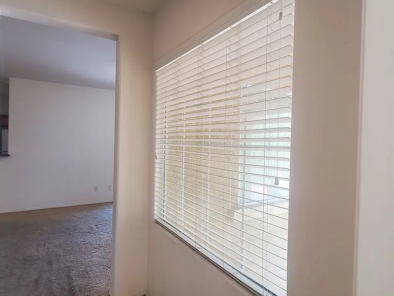 6868 Sky Pointe Dr #2008 — Photo 32