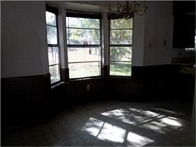 4th image of 3720 Cobblestone Dr