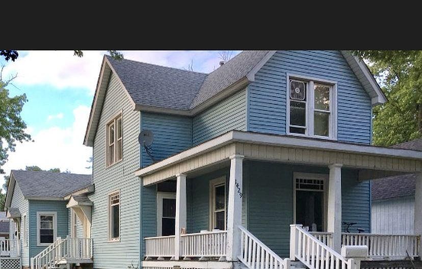 1st image of 816 15th St #B