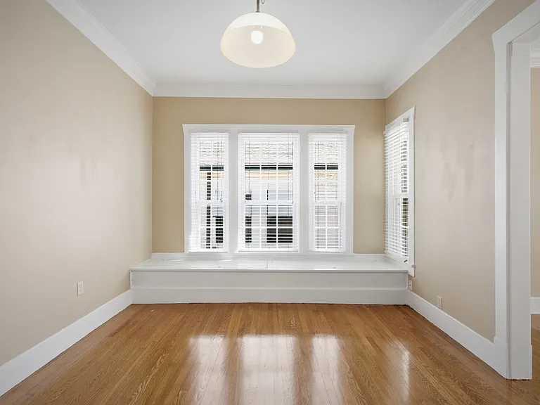 1231 W Main St — Photo 19