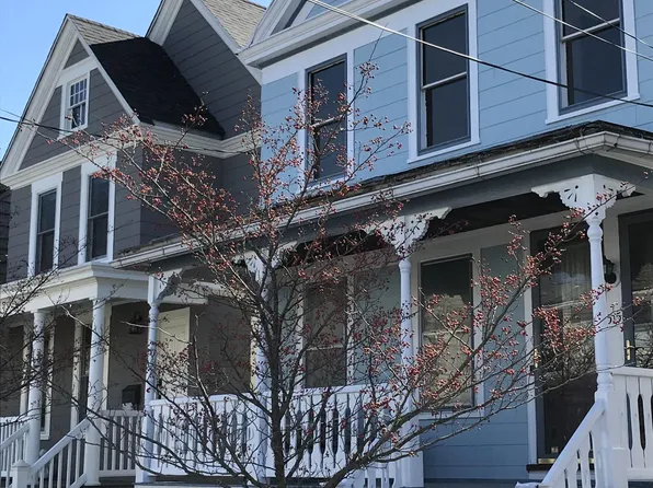 515 Prospect St Floor 2, Hudson, NY 12534