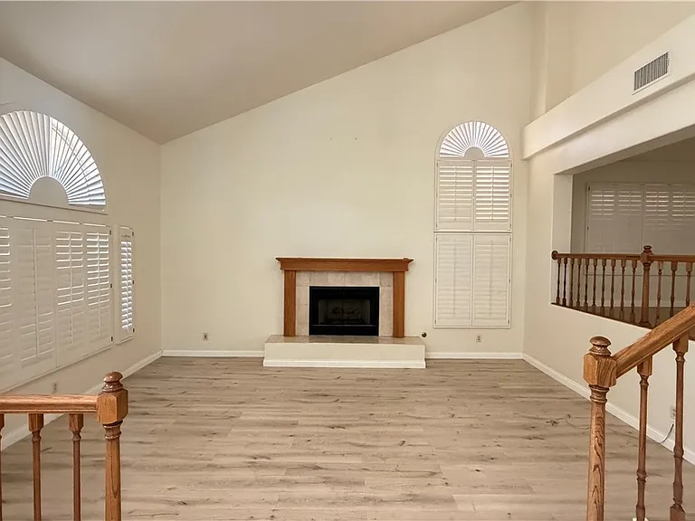 8300 Tivoli Cove Dr — Photo 2