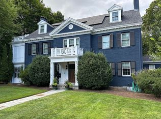 91 Nehoiden Rd, Newton, MA 02468