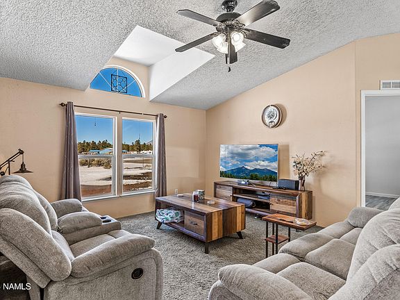 3rd image of 8160 Elise Way