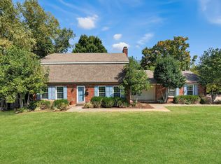 145 Eastover Dr, Frankfort, KY 40601