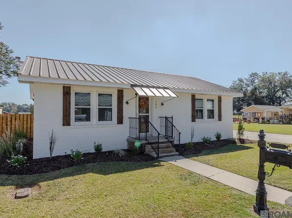 105 Landry Lasseigne St, Donaldsonville, LA 70346