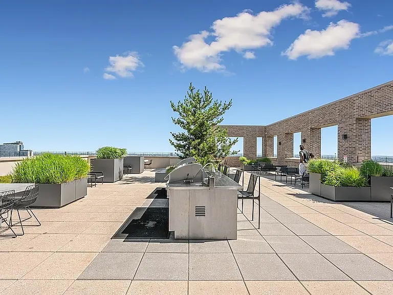 626 Flatbush Ave #20H — Photo 17
