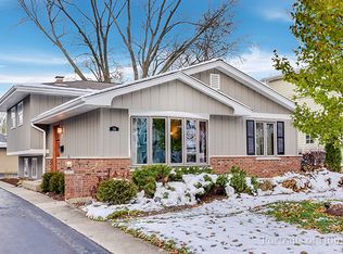 514 Chicago Ave, Downers Grove, IL 60515