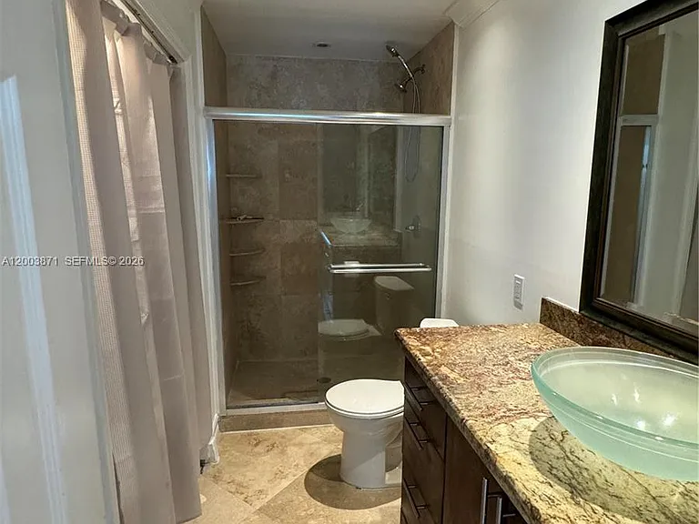 3920 Woodside Dr #2 — Photo 23