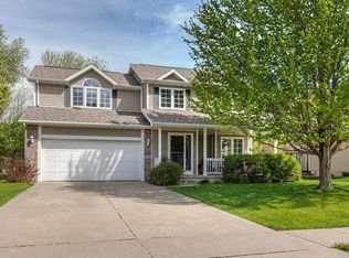 7729 Aspen Dr, West Des Moines, IA 50266