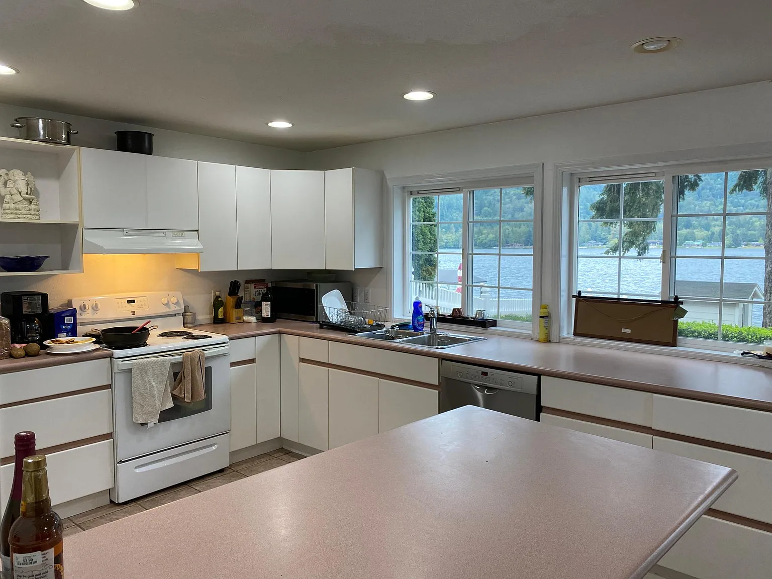 W Lake Samish Dr, Bellingham — Photo 4