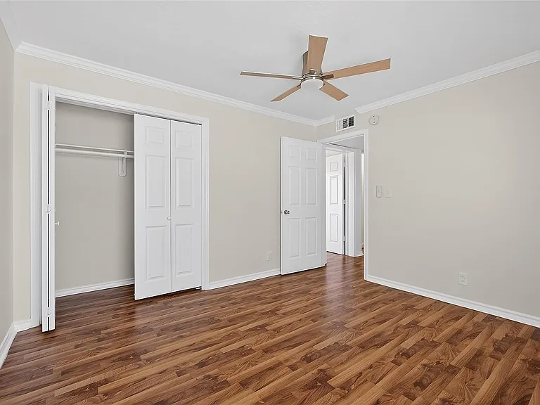 1221 Cedar Post Ln #1B — Photo 20